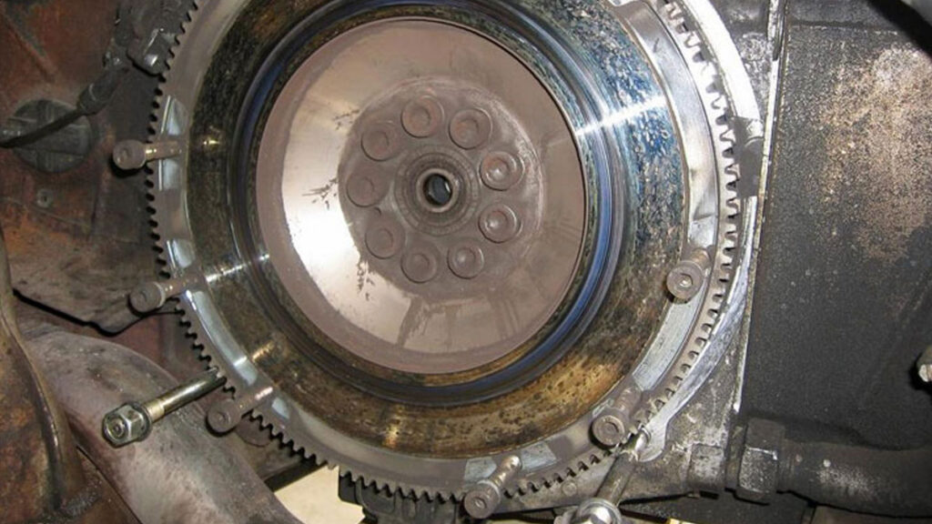flywheel Symptoms, and Replacement Cost